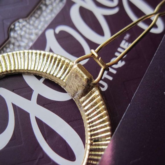 2 Goody Boutique Oval Textured Metal Hair Barrettes Secure Back Clips Stay Tight - Picture 7 of 12